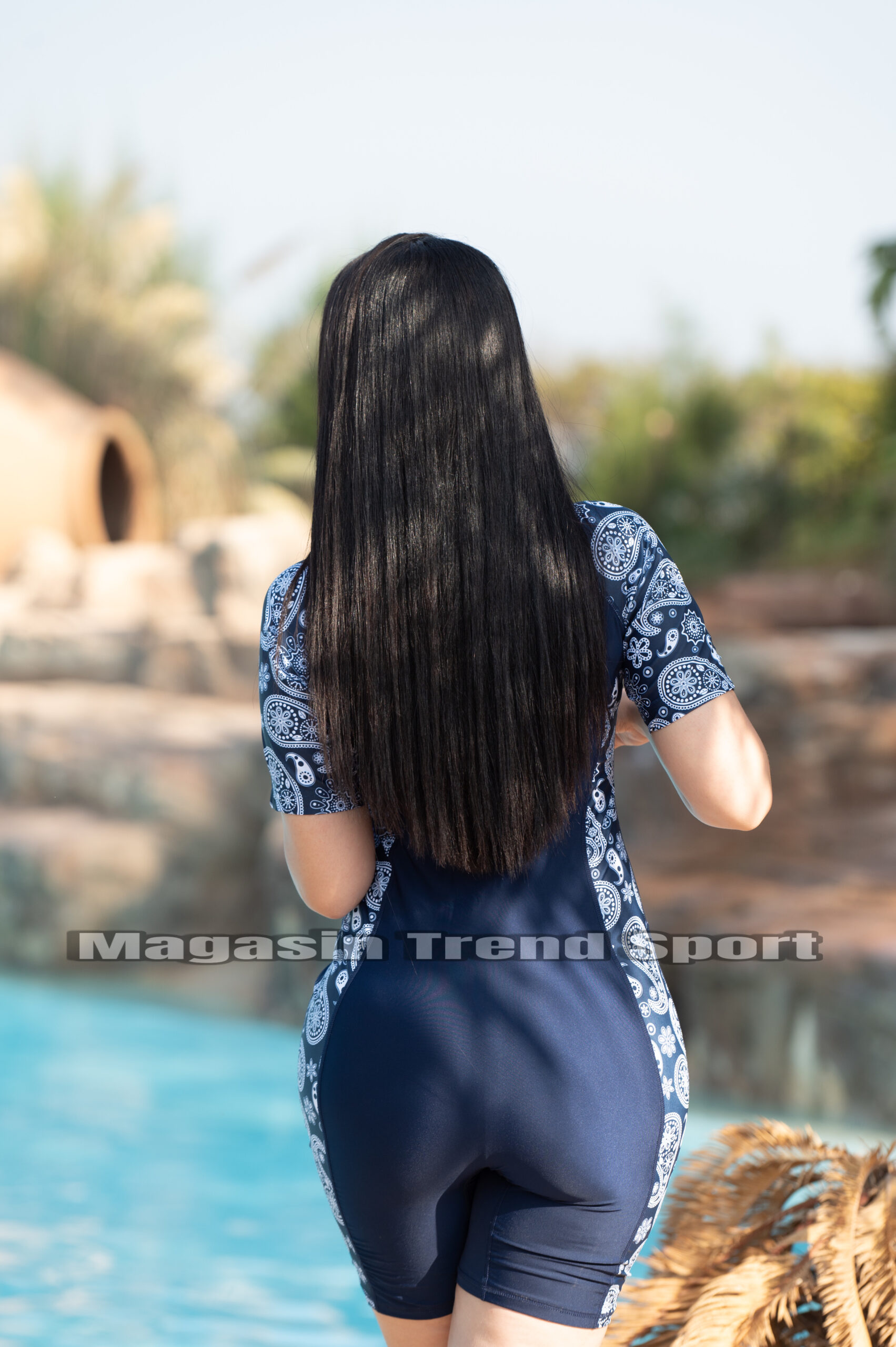 Combinaison de natation pour femme 1 piece Couleur : Bleu et Blanc Demi-manche - الصورة 8